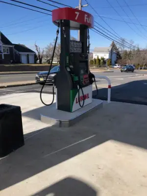 Lukoil dispenser numbered 7 beside the roadway.